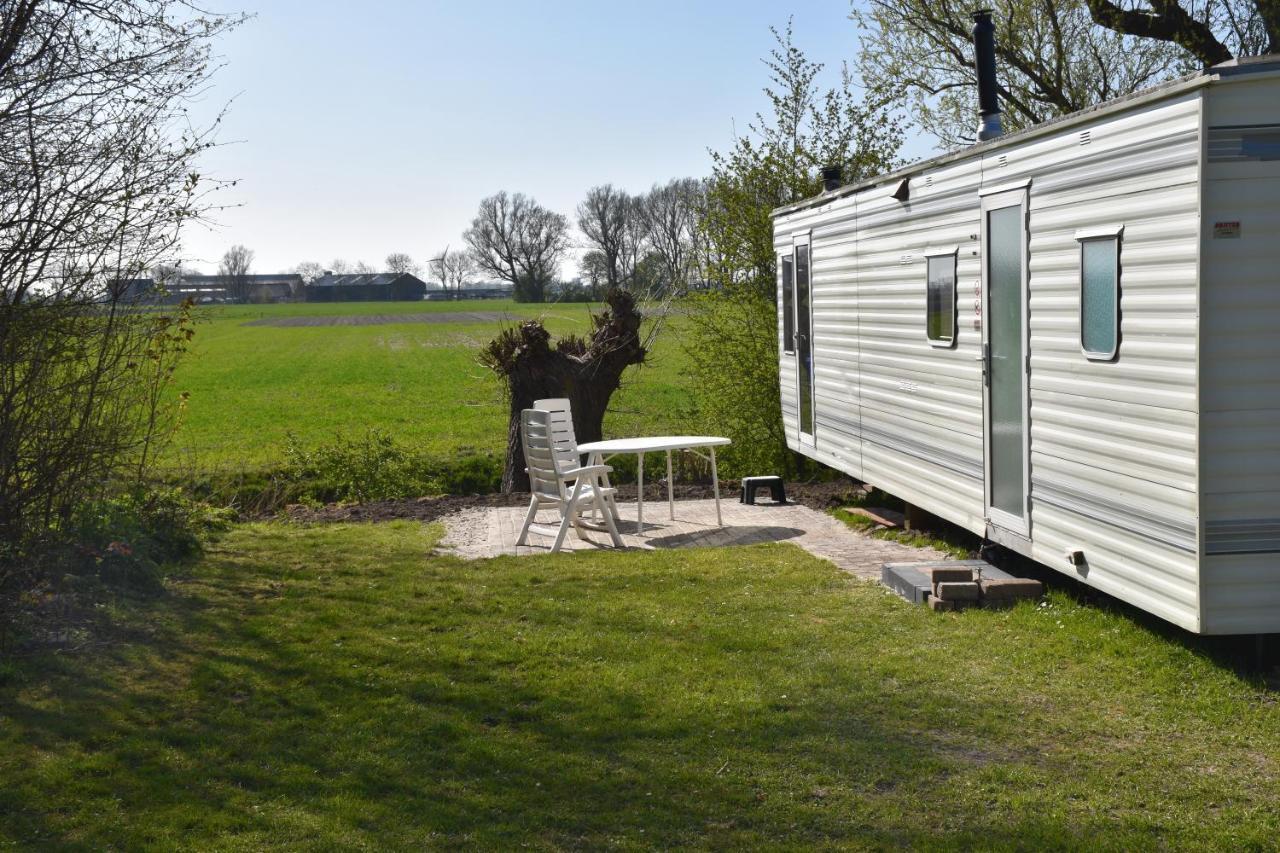 Camping De Blauwe Reiger Pieterzijl Esterno foto