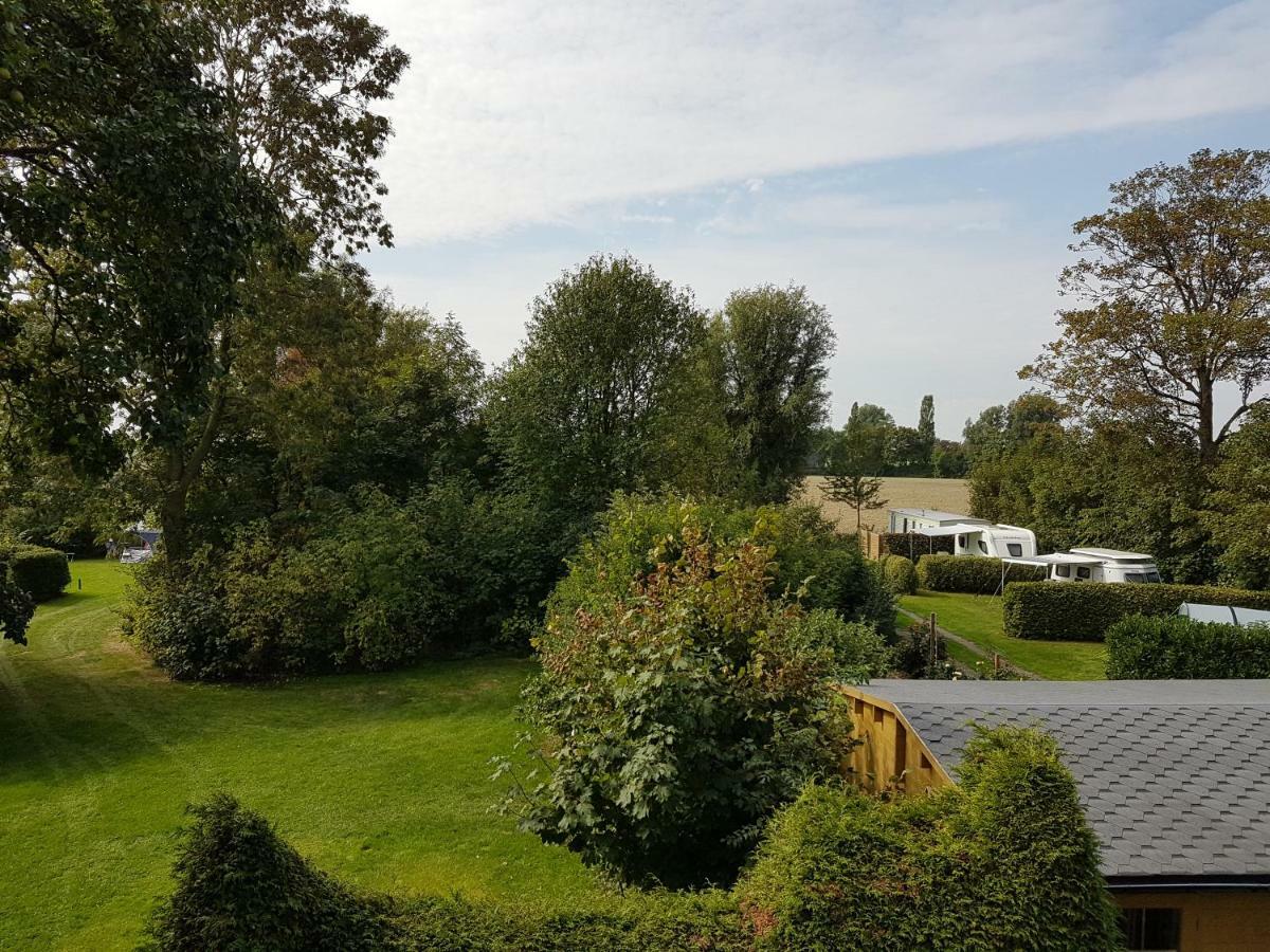 Camping De Blauwe Reiger Pieterzijl Esterno foto